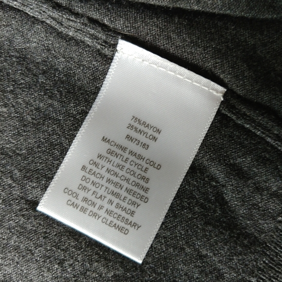 ❣️ 3/4 sleeve cardigan/sweater ❣️BOGO - Picture 3 of 4